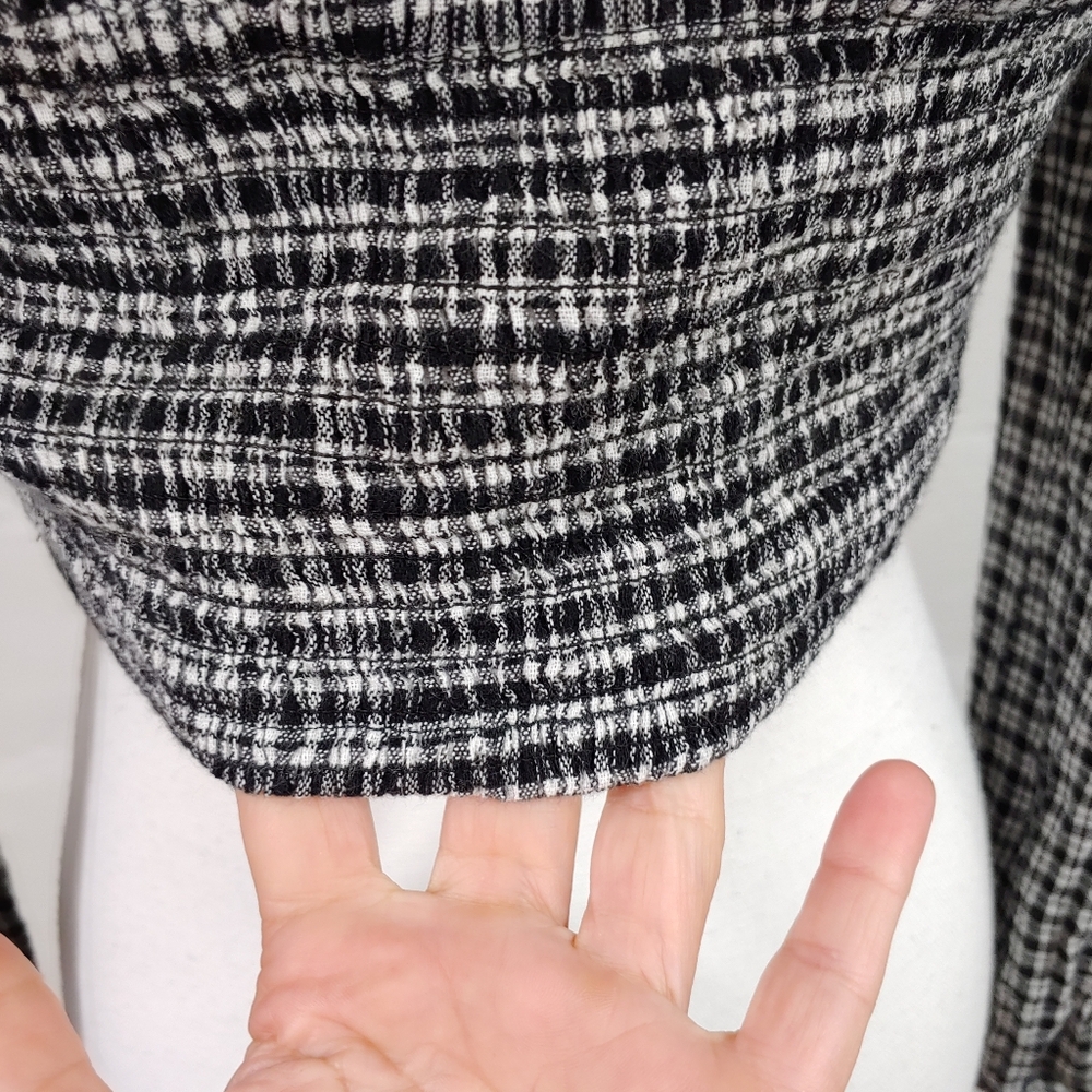 JAPNA LONG SLEEVE CROP TOP (a427) - Picture 12 of 14